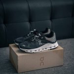核心私 On昂跑 Cloudtilt Loewe 户外街头机能风跑步鞋 Cloud Hi Edge户外机能融合街头潮流 越界开启全新都市探索 Cloudtec专