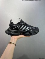 公司级Ad Xlg Runner Deluxe 轻机甲赛博复古休闲运动老爹鞋 公司级 原楦纸板数据开发 铸造原味鞋型。耐磨防撕裂面料和Rpu后跟结构，皮革鞋面缀
