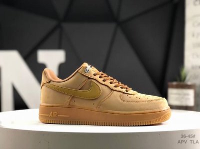 160 耐克Nike Air Force 1 Low ——“新小麦” 货号：Cj9179-200 原厂冲刀皮料切割干净 无任何毛边 清洁度细节完美 做工细节全方