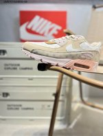 福利特价耐克Nike Air Max 90 经典复古小气垫缓震跑鞋 鞋面由皮和革织物打造，犀利的条线打造出酷劲十的足视觉效果 网布鞋增面强透气性，穿着为极舒适
