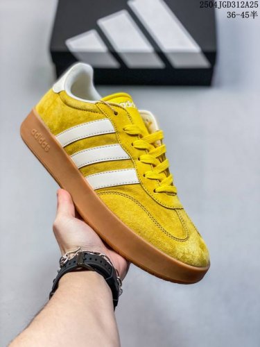 公司级真标半码阿迪达斯Adidas Barreda Decode 低帮复古百搭休闲运动板鞋 T字头 货号 Jq4237 号码：36-45半码 编码：04Jgd3