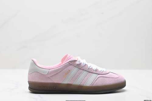 真标Adidas Originals Gazelle Indoor 阿迪达斯 三叶草休闲防滑耐磨低帮板鞋 官方货号:Ig3677 尺码:36 36.5 37 3