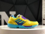 阿迪达斯 Adidas Zx8000 缓震运动鞋轻便透气休闲鞋 自 年代中期问世以来，Zx 8000受到了众多收藏家的追捧。现在，你也有机会感受它的魅力。穿上这