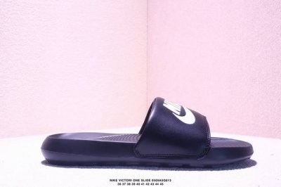 公司级Nike Victori One Slide 耐克 防滑运动拖鞋 货号:Cn9675- 1 尺码:36-45 Xm0509Q813