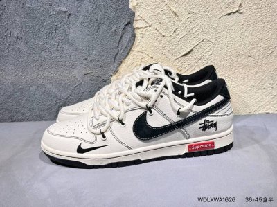 耐克 联名 Nike Dunk Low Lthr Ow 解构绑带滑板鞋 Sb系列经典复古运动鞋。双鞋带系统延续了今年的代表性风格，搭配亮色鞋带，保持了 Dunk