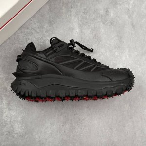 本地 核心私 Moncler盟可睐 蒙可莱蒙口 Trailgrip Ctx 减震抗撕裂户外运动鞋 Moncler能够将高端设计元素与全面实用性无缝融合，推出这款