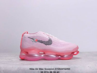 Nike Air Max Scorpion 次世代气垫 搭载全掌长气垫的新鞋款，而这样的配置，会带来过去所有 Air Max 鞋款所没有的穿著体验；除了中底外鞋