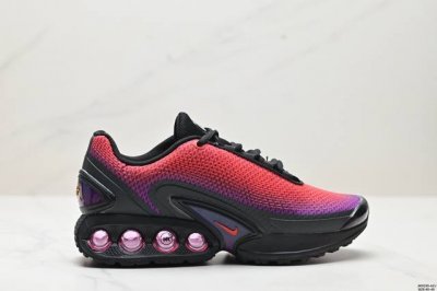公司级nike Air Max Dn 耐克2024全新气垫跑鞋 #全新鞋款在同侧采用了四个圆柱仓式的设计 不仅有防滑耐磨性功能 还搭配了周围一圈柔软的泡棉材质
