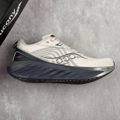 本地 核心私 Saucony Triumph 22 Gtx 潮流舒适防滑耐磨 低帮跑步鞋 全新升级Pwrrun Pb中底 脚感再度升级，提供持久强劲动能 中底边