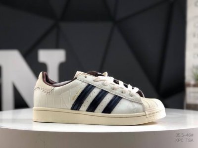 210 阿迪达斯/三叶草Adidas Originals Superstar 经典贝壳头系列低帮百搭休闲运动板鞋 货号： Jp9310 尺码：如图所示 Kpc