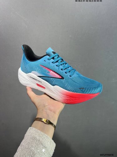 Brooks 布鲁克斯 Hyperion Max 2 超弹轻盈跑步鞋 实拍首发 低帮透气缓震支撑休闲运动慢跑鞋 采用改进工程空气网眼组合热熔工艺 鞋面材质搭载D