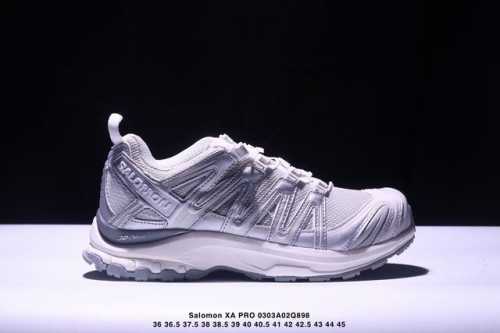 260 公司级Salomon Xa Pro 3D Suede 萨洛蒙户外越野跑鞋 鞋面采用Sensifit贴合技术 全方位贴合包裹脚型 鞋跟部鞋底牵引设计 提供