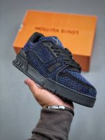 LOUISVUITTON Trainer 水钻休闲 时尚板鞋 织物 低帮系带 时尚板鞋男款 LV Trainer 运动鞋设计师 Virgil Abloh 借篮球