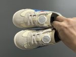 yss新款锁扣儿童休闲鞋 Size：26-37码 经典亚瑟士系列 锁扣设计，穿脱超方便 优质皮料拼接、质感满满 耐磨防滑大底，脚感不言而喻