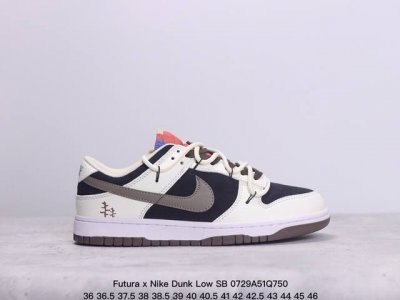 公司级！Futura X Nike Dunk Low Sb联名 解构绑带滑板鞋 这双鞋带系统延续了今年的代表性风格，搭配亮粉色鞋带，保持了 Dunk Sb Lo