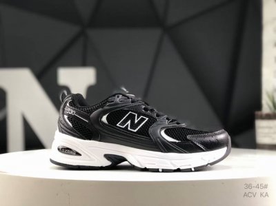 真标带半码 Nb 采优用质纤维革+透气网布眼材质材质#独立3层组合底大私模#搭载Abzorb缓中震底。韩流火爆款式#新款Nb新百伦New Balance Mr5