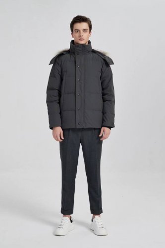 上身示范图 外贸保真版：大鹅25款 墨灰 Canada Goose Wyndham Fusion Fit 派克大衣连帽羽绒服 男款 Size：S M L Xl