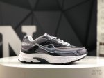 耐克 Nike Initiator Running创始者系列复古老爹鞋休闲运动舒适跑 采用透气网眼鞋面和支撑覆盖层，自然运动设计的phlyon中底用于缓冲，Br