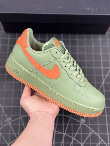 Nike Air Force 1 Low 07 Premium 绿橙 空军一号 低帮休闲运动板鞋 原楦头原纸板 打造纯正低帮空军版型 专注外贸渠道 全掌内置蜂窝