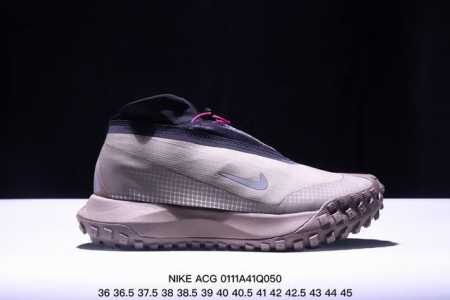 公司级nike Acg Mountain Fly Gore-Tex 机能风格 复古登山潮流板鞋运动慢跑鞋。乱石嶙峋，雨水湿滑，户外状况频发，你的双脚需要有力保护 - 点击图像关闭