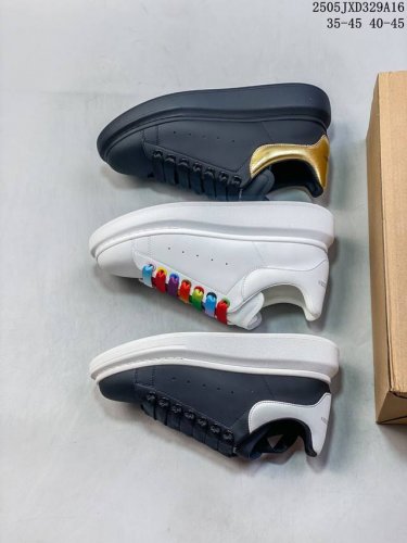公司级 Alexandermcqueen 亚历山大 麦昆Mcq 运动小白鞋 厚底增高闪尾光滑牛皮平底鞋休闲鞋 时尚男女板鞋潮运动鞋 火爆到大街小巷无人不知 无人