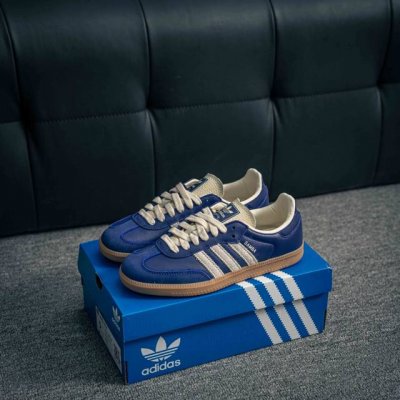 核心私 adidas Samba Og 桑巴舞街头系列德训运动板鞋 采用固色翻毛皮组合牛剖革鞋面材质 外置正确3层组合围条加厚烟胶橡胶大底 货号 Ji2736