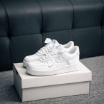 核心私 Air Force 1 原装级别 原楦头原纸板 打造纯正空军版型专注外贸渠道 全掌内置蜂窝气垫 原盒配件 原厂中底钢印、拉帮完美 货号：Hv2511 1