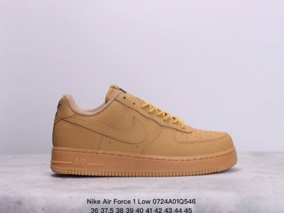 真标耐克nike Air Force 1 Low 空军一号 低帮百搭休闲运动板鞋。柔软、弹性十足的缓震性能和出色的中底设计，横跨复古与现代的外型结合，造就出风靡