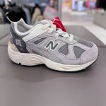 爆红顶配版新百伦 Nb878猪八皮钜献 高端版本 尺码26-37 耗尽时间与精力打版这款鞋最终出来的成果，不管是从面料还是鞋型来说，与原版几乎没啥区别匠心品质！