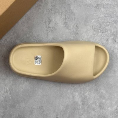 本地 核心私 kanye West X Adidas Yeezy Slide 椰子户外风格沙滩涉水百搭运动穿搭拖鞋 侃爷再联度乘Kanye West X Adi