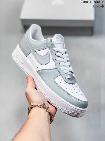 公司级带半码 耐克nike Air Force 1 Low 空军一号 Af1 低帮百搭厚底增高休闲运动板鞋。柔软、弹性十足的缓震性能和出色的中底设计，横跨复古与 - 点击图像关闭