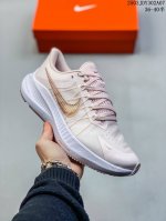 140 耐克（Nike）跑步鞋 23夏季新款登月官网Zoom Winflo 气垫透气休闲运动鞋 耐克Winflo是耐克四大系列中的Zoom系列，这个系列鞋子以快