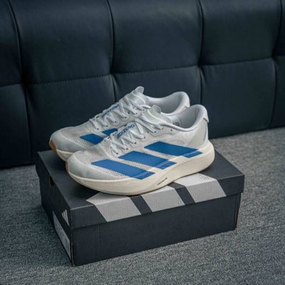核心私 Adidas Adizero Evo Sl M 轻盈跑鞋耐磨减震专业跑步鞋 冲向目标，一路向前，不断挑战和突破自我无论是平时训练还是马拉松，让这款Adi