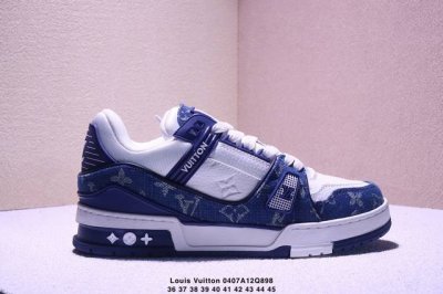 公司级路易威登 Louis Vuitton Lv路易威登板鞋 时尚运动鞋 潮厚底增高鞋 舒适防滑底和百搭性霸屏整个时尚娱乐圈 细节调整完美主义 鞋面采用柔软皮革