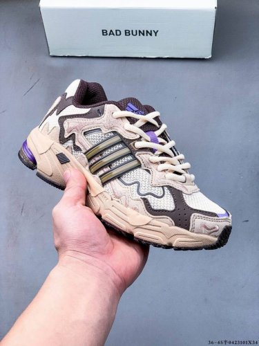 公司级！Adidas Originals Response Cl 复古休闲跑步鞋 鞋身采用大面积的麂皮和网布材质 复古感拉满 中底采用阿迪达斯经典的Adipre