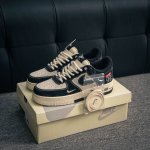 核心私 Air Force 1 原装级别 原楦头原纸板 打造纯正空军版型专注外贸渠道 全掌内置蜂窝气垫 原盒配件 原厂中底钢印、拉帮完美 货号：Sj6698 0