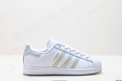 公司级阿迪达斯Adidas三叶草 Originals Superstar贝壳头系列低帮经典百搭休闲运动板鞋 货号:Jr8036 尺码:35 36 36.5 37