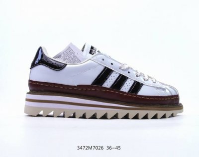 阿迪达斯 Clot X Adidas Originals Superstar 陈冠希全新设计 运动休闲厚底增高板鞋，鞋身整体以adidas经典的 Superst