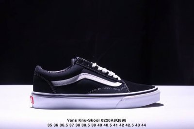 公司级范斯Vans Knu-Skool Dr 翻毛皮 耐磨 低帮 板鞋 尺码:35.5 36 36.5 37 38 38.5 39 40 40.5 41 42