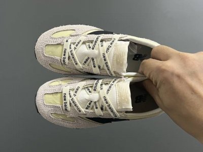 牛B新款471大小童亲子运动鞋 Size：26-37码 经典Nb471运动款 小童松紧扣，大童鞋带扣设计 优质麂皮拼接，质感满分 耐磨防滑大底，满足日常运动