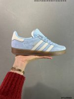 公司级Ad Gazelle Indoor Trainers 羚羊内训系列低帮复古百搭休闲运动德训风板鞋 Ji2717 90年代经典的复刻版！自60年代以足球训练