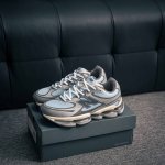 核心私 new Balance 新百伦 Nb 0 网面休闲鞋 复古还要机能 Nb官方重磅新品 一款融合复古设计与现代科技的跑鞋 以其经典的造型和舒适脚感 成为2