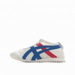 100 网面米白宝蓝 鬼冢虎的经典款“Mexico 66 Slip-On”的儿童款。透气性网面与无需鞋带的套穿便鞋，您可以轻松脱下Mexico 66。采用了舒适