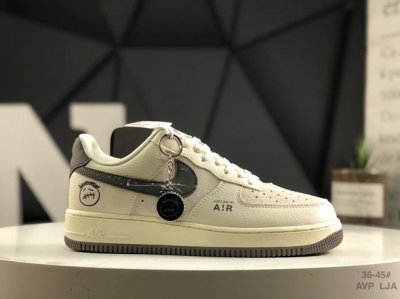 300 耐克 Nike Air Force 1 ’07 空军一号低帮百搭休闲运动板鞋。 官方货号：Df0188-036 尺码：36-45（半）Avp Lja