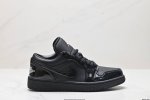 公司级air Jordan 1 Low Aj1乔1低帮休闲板鞋 同步官方配色 官方货号:Hj7743-010 尺码:36 36.5 37.5 38 38.5 3