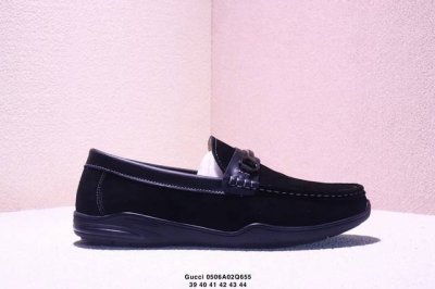 gucci 轻奢单品鞋 广东品质原厂 高奢古驰Gucci Screener Gg High-Top Sneaker休闲潮鞋系列意大利进口超软小牛皮+刺绣搭配 原