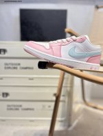 公司级头层皮乔丹Air Jordan 1 Low Aj1低帮系列篮球鞋 官方同步配色 原装级产物 #拒绝公底 立体鞋型 细节完美 高清洁度Ao9944 Qq70