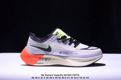 Nk Zoomx Vaporfly Next％ 2 马拉松针织面透气运动跑鞋 Cu4111-401 #内置真碳 搭载 Flyknit 材料 打造出众弹性 易于穿