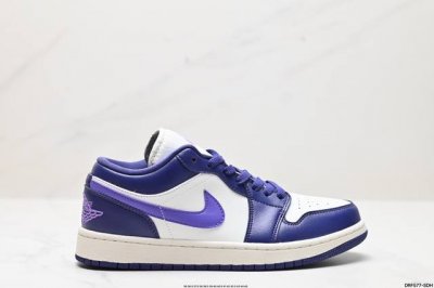福利 公司级nike Air Jordan 1 Low aj1乔1低帮休闲板鞋 同步官方配色 原档冲孔鞋头 四线拉帮 鞋舌高弹海绵填充 官方货号:Dc0774-