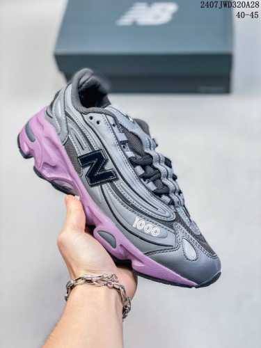 公司级nb新百伦new Balance M 0 系列低帮复古老爹风休闲运动慢跑鞋 据悉，New Balance的复古鞋型m 0系列将在2024年正式回归。而自家